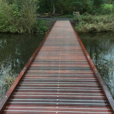 Nieuwe hardhouten brug spaarnwoude